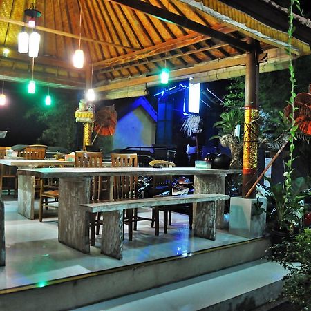 Deva Devi Beach Inn Luxury Batununggul エクステリア 写真