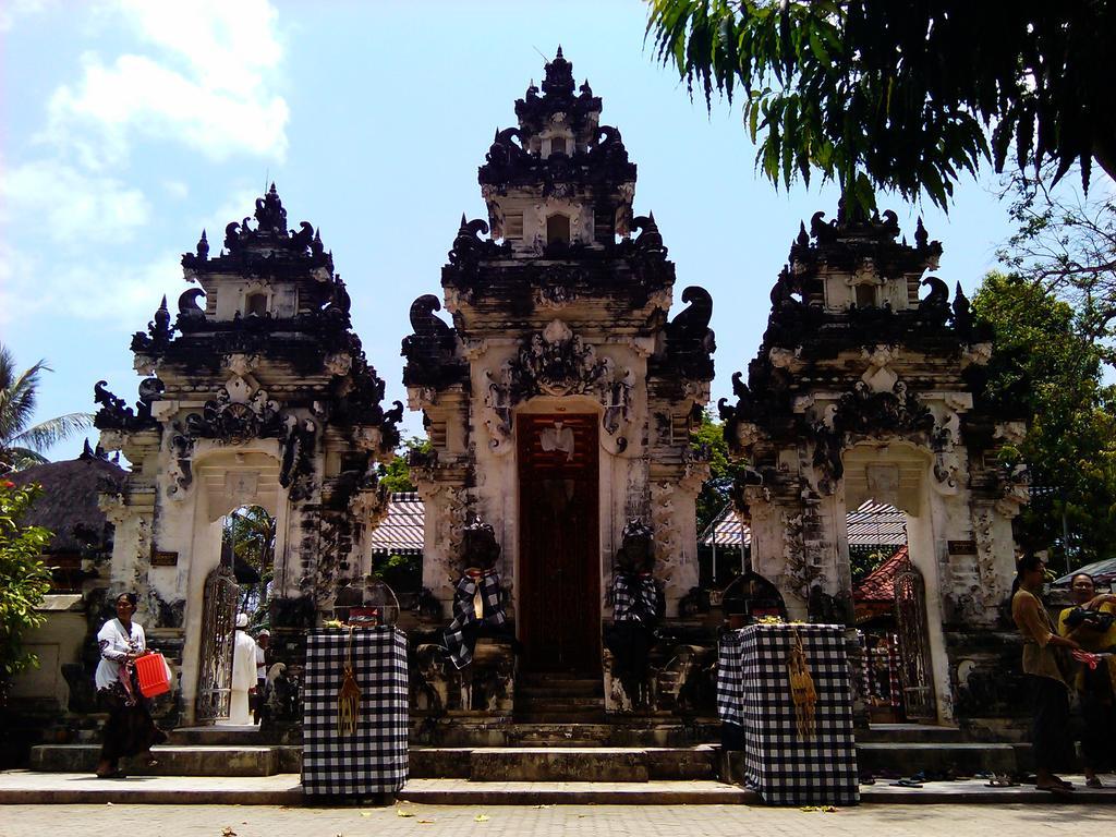 Deva Devi Beach Inn Luxury Batununggul エクステリア 写真