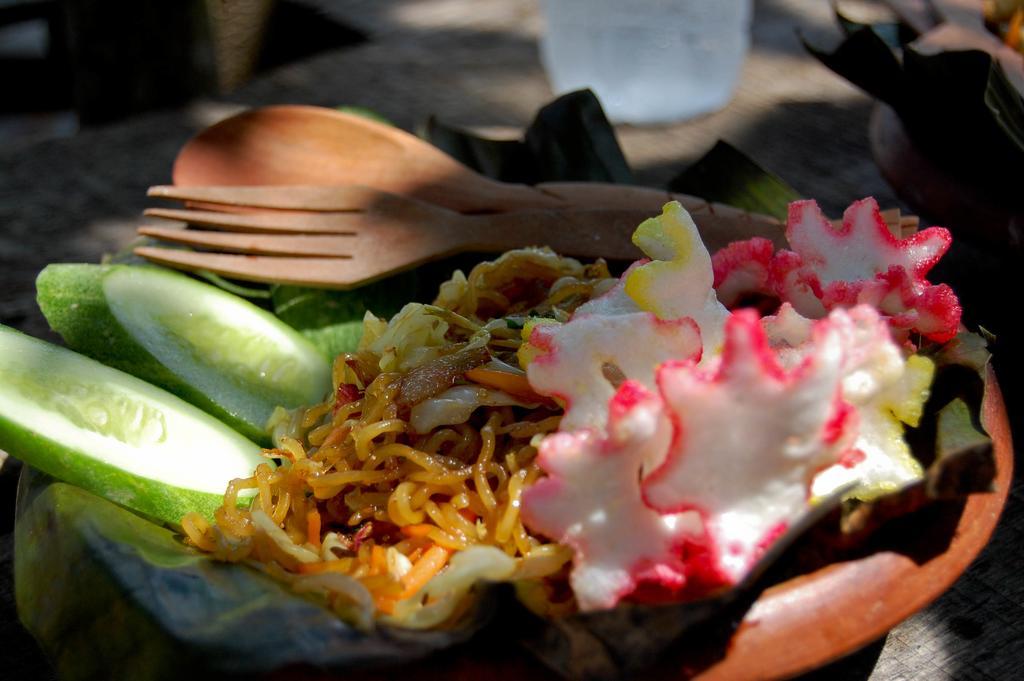 Deva Devi Beach Inn Luxury Batununggul エクステリア 写真