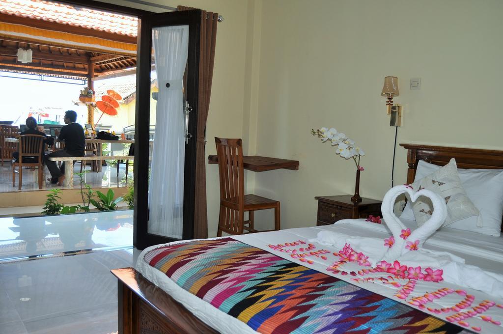 Deva Devi Beach Inn Luxury Batununggul エクステリア 写真