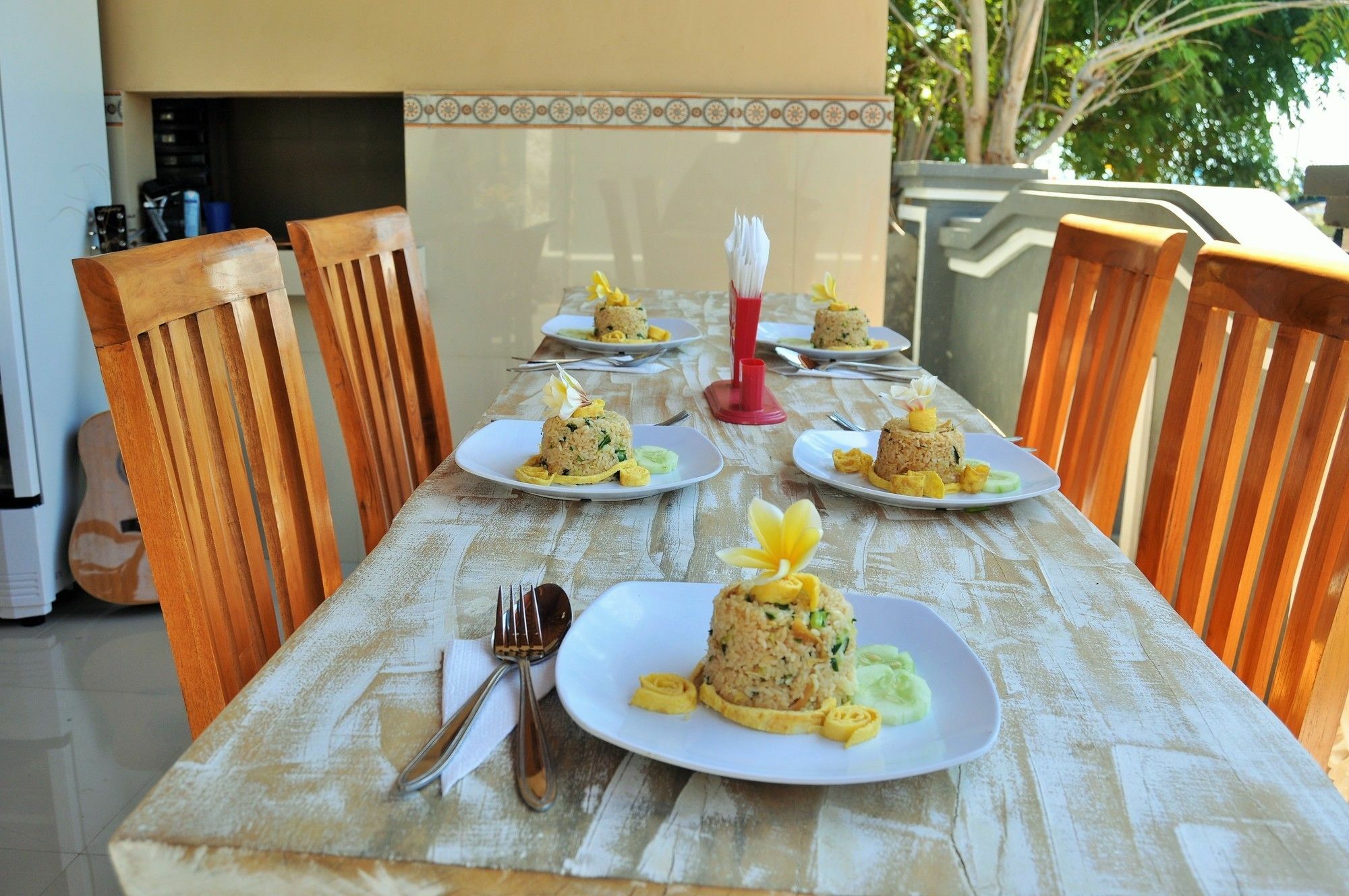 Deva Devi Beach Inn Luxury Batununggul エクステリア 写真